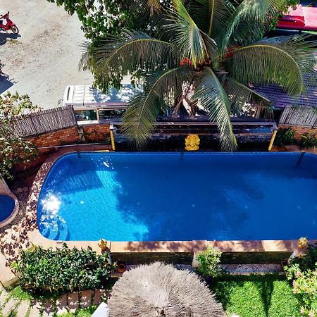 The Cashew Nut Villas Siem Reap Esterno foto