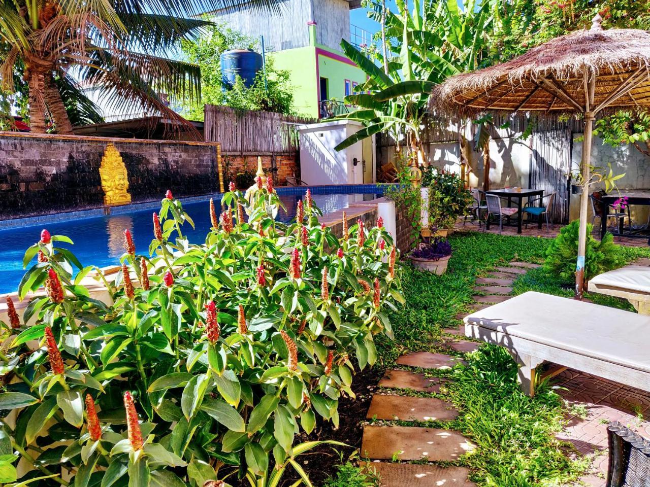 The Cashew Nut Villas Siem Reap Esterno foto
